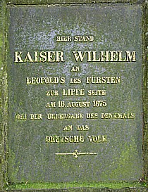 Gedenktafel zur Einweihung